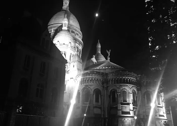 Charming 2-room Haussmann-style In